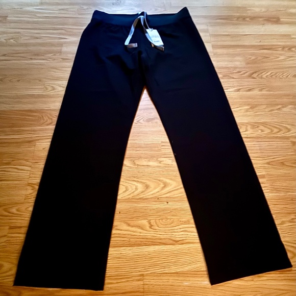 Figs Pants - FIGS Black Livingston Scrub Pants Size M with Tags